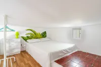 Villa Nuvole Bianche Con Piscina by Wonderful Italy