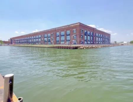 Sparkling clean, family friendly condo right on the water! Cedar Point View!