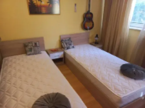 Apartment next to NDK, Medical Academy, 22 ESPU