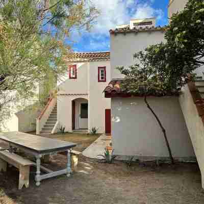 Maison vue mer Avec Jardin Hotel Exterior