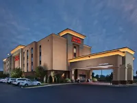 Hampton Inn & Suites Millington Hotels in Millington