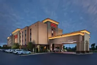 Hampton Inn & Suites Millington