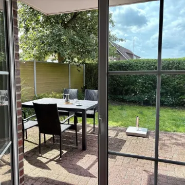 Cozy vacation apartment in Hooksiel - terrace, WLAN, barrier-free