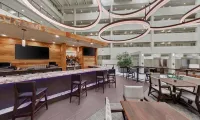 Embassy Suites by Hilton Milwaukee Brookfield - bar