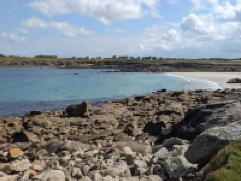 Ty Feunteun - Breton cottage 5 minutes' walk from the beach Hotels in Porspoder