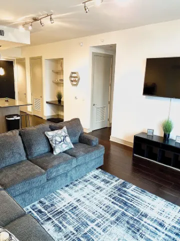 Modern Hollywood Hideaway - Steps from Walk of Fame!