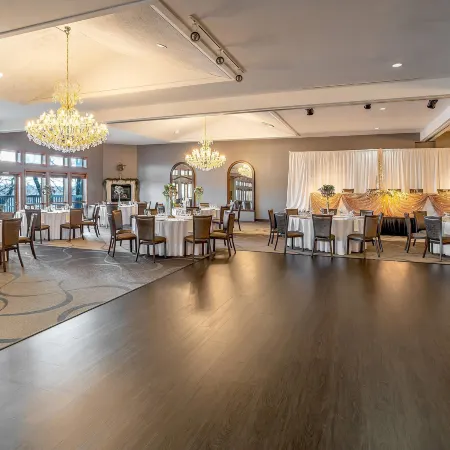 Riverview Inn & Suites, Ascend Hotel Collection