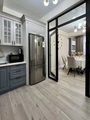 Gateway to the authentic Bishkek! Hotel di 