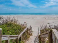 Surfside Cottage - Ocean View