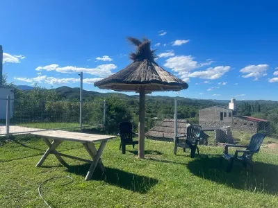 CABANAS LYNNS Отели в г. 