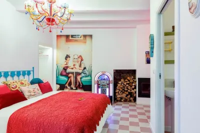 The 50's Suite. Barbie's summer house. Bathtub and jukebox Hotels in der Nähe von Cascada de Ezaro