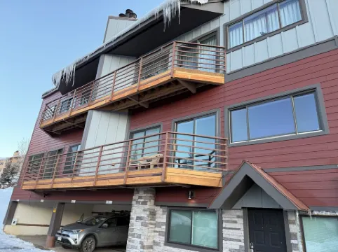 Mountain Views, Adjacent to White River National Forest, Renovated Ski Condo