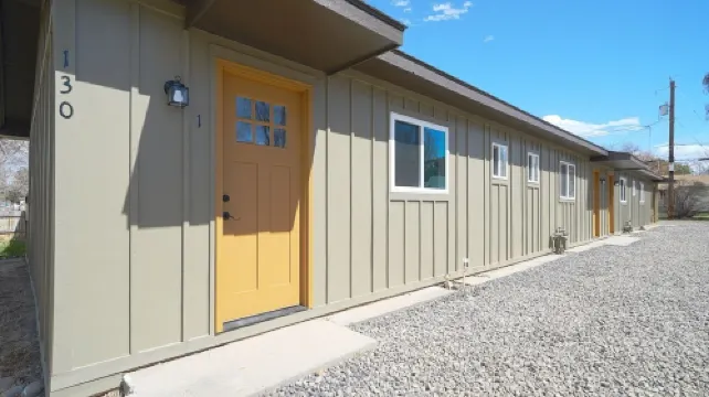 Cozy Updated Apartment Walking Distance to Downtown Fruita