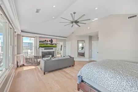 Sullivan's Island Retreat: Spacious 6BR Beach House with Ocean Views