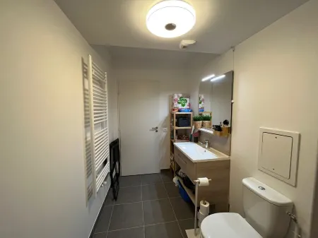 COSY, CHIC STUDIO 5KM FROM PARIS (NOISY-LE-SEC)