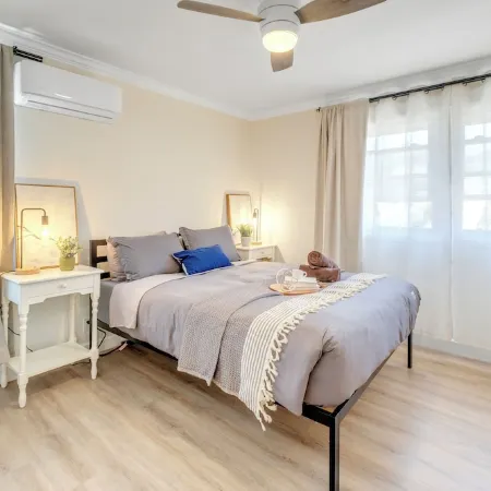 Prime Central LA Home DTLA, K-town, J-town & Attractions Nearby Отели в г. Монтерей Парк