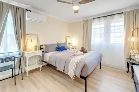 Prime Central LA Home DTLA, K-town, J-town & Attractions Nearby