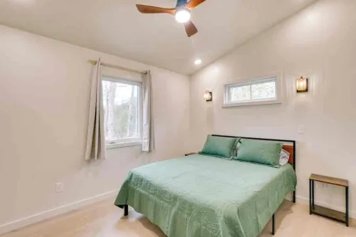 Cabin C -Basses Creek Cabins - Golf, swim, hike! Hotels in Lake Tansi