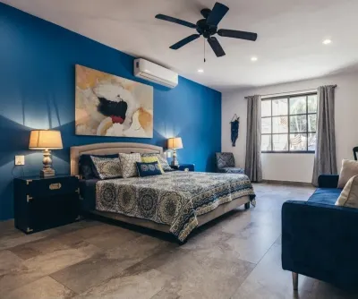 Your home away from home in a authentic Mexican neighborhood Hotels in El Caloso