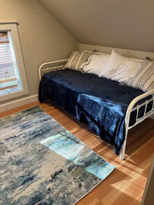 Historic Depot Area Farmhouse Hotels in Manchester Center