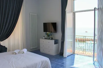 Wanderlust Sea Air Hotels in Posillipo