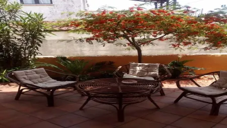 Villa Maristella 2 a stone's throw from the sea Отели в г. Аллисте