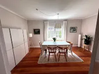 Cozy cottage on the outskirts of Hamburg with garden and good connections Hotels in Borstel-Hohenraden