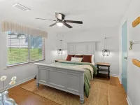 Peachy Pines - Serene Lakefront Cottage w/ Dock