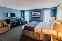 Hollander Hotel - Downtown St. Petersburg