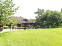 Novotel Manchester West Hotels near Worsley Woods