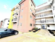 2 Bedrm HillView Home with Swimming Pool @Kwabenya Hotels near Container