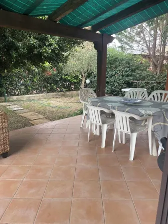 Donna Lopes, seaside cottage and pool Отели в г. Кампофеличе-ди-Рочелла