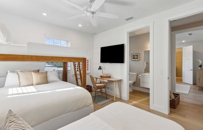 Serenity at Surfside by AvantStay