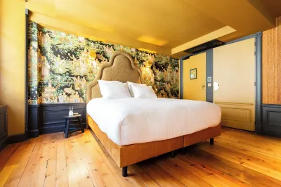 โฮเต็ล ลา ปาร์ติกูลิแยร์ โรงแรมใกล้E2se