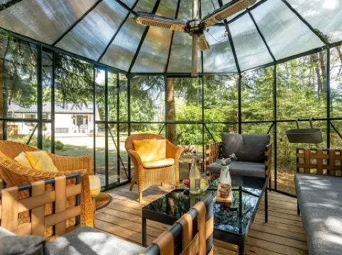 "Hakan" - 4km from the Sea