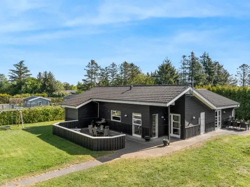 "Karstina" - 1km from the Sea