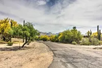 Lovely Tucson Home w/ Private Pool & Hot Tub! - Homestays