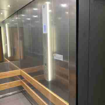 Comfortable 3-room apartment in the heart of the city - 81 m², WiFi & Netflix Others