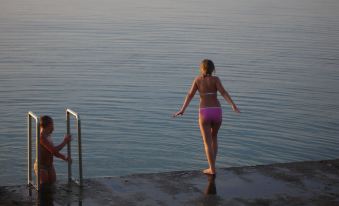 Kivikstrand Badhotell
