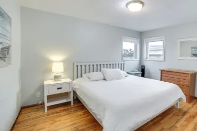 Seaside Vacation Rental w/ Patio Near Monterey Bay Hoteles cerca de California State University, Monterey Bay