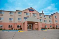 Country Inn & Suites by Radisson, Bismarck-Mandan Hotels in Bismarck