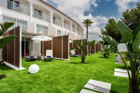 卡拉特里達普拉亞索爾酒店