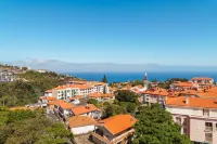 GuestReady - Caniço city view - 3 stelle