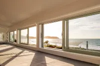 Beachfront on Waiheke - Sea View