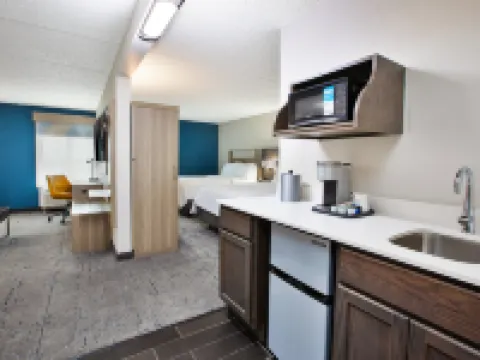 Holiday Inn Express & Suites EDEN PRAIRIE - MINNEAPOLIS by IHG Hotels in Eden Prairie