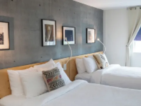 Trumbull and Porter - Detroit Downtown Hotels near Main | Detroit Public Library