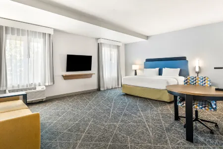 Hampton Inn & Suites Merced