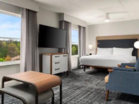 ホームウッド スイーツ バイ ヒルトン リッチモンド - チェスター バミューダのホテル