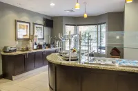 Staybridge Suites JACKSONVILLE-CAMP LEJEUNE AREA by IHG - breakfast