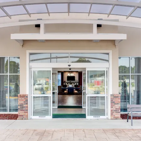 Holiday Inn & Suites LAFAYETTE NORTH by IHG
